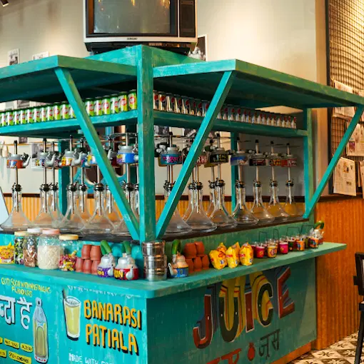 Shisha Lounge - The Bhukkad Cafe