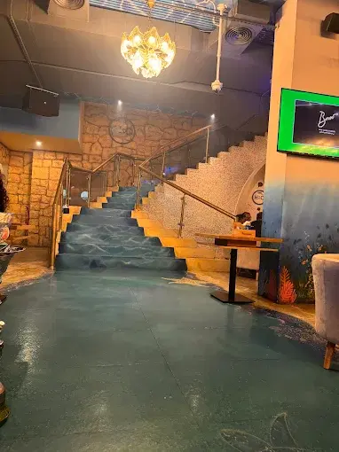 H2O Cafe And Restaurant (Shisha Lounge)