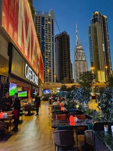 Café De Paris - Best Shisha in Business Bay