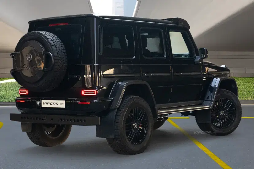 Mercedes G63 (4x4)